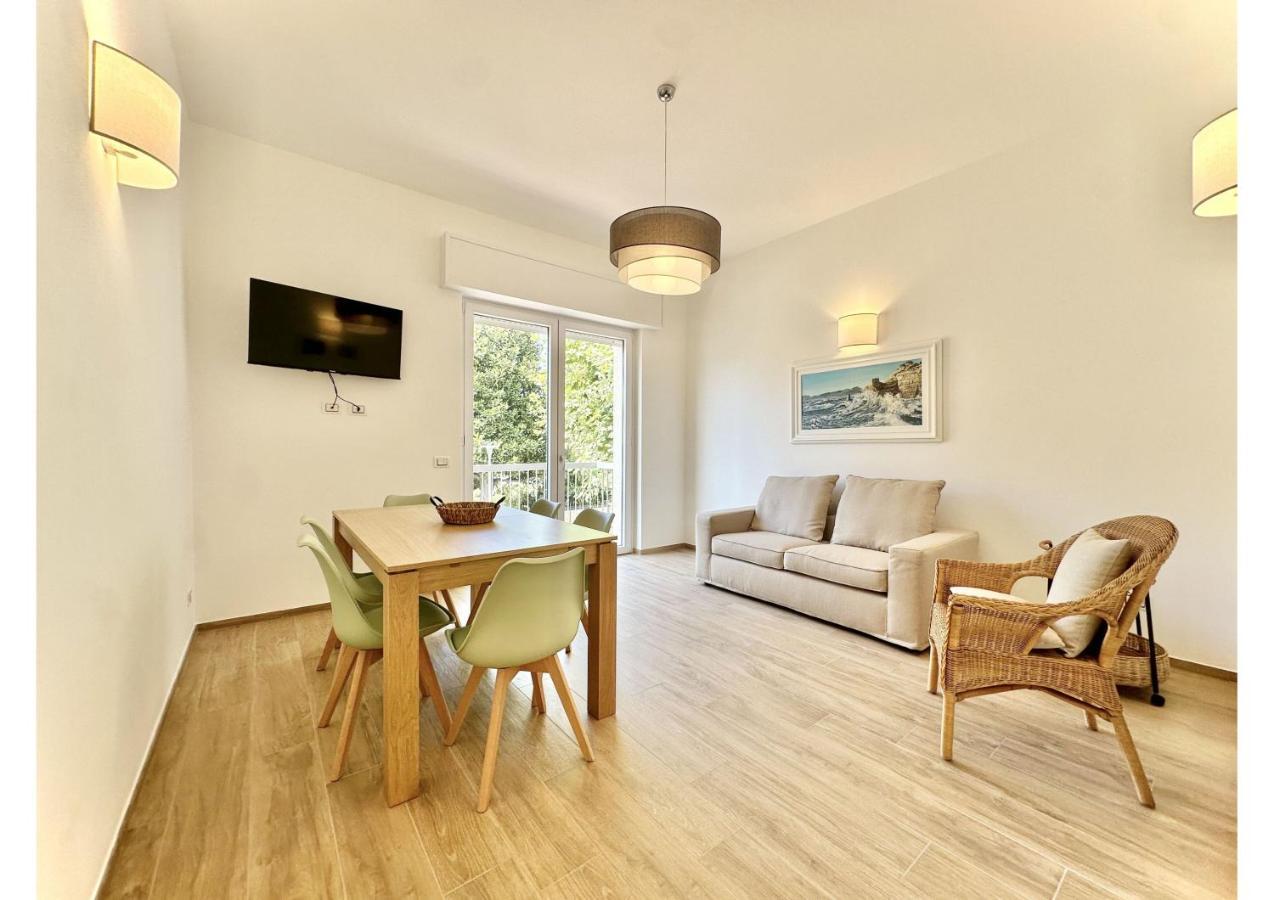 Luxe Apartment Camaiore Esterno foto