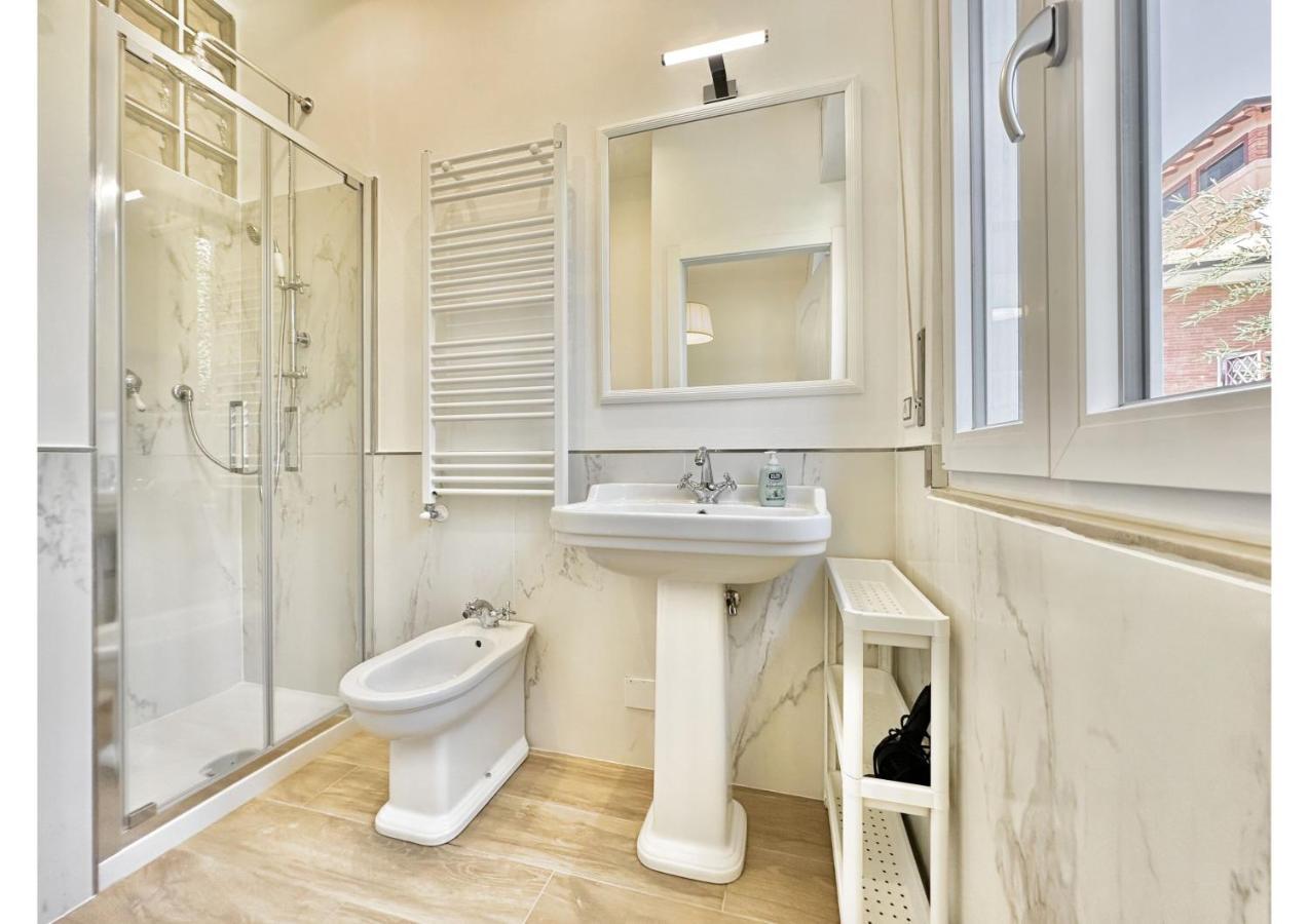 Luxe Apartment Camaiore Esterno foto