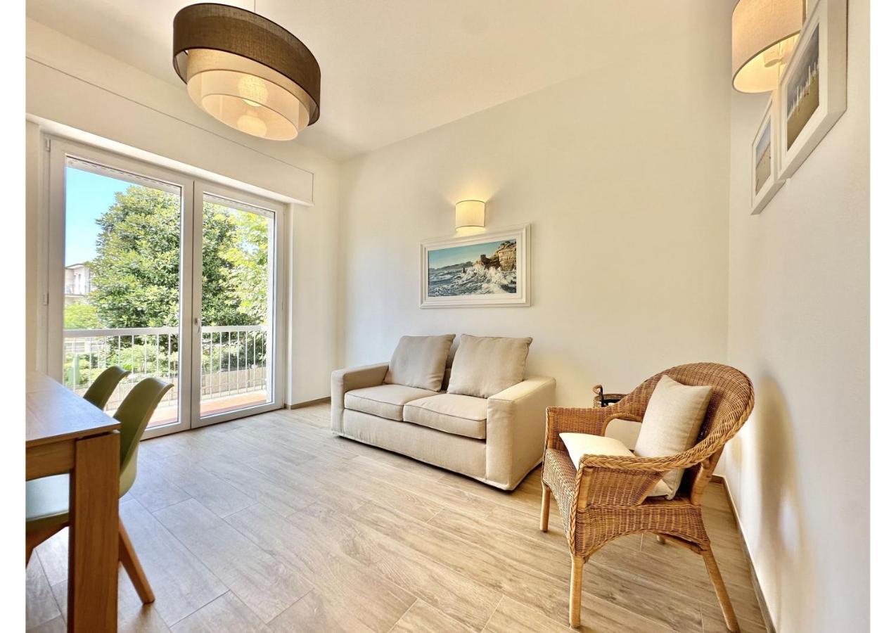 Luxe Apartment Camaiore Esterno foto